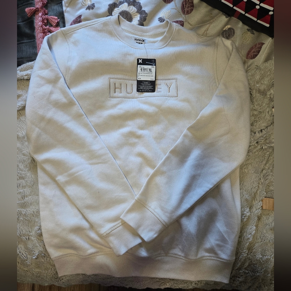 Hurley Men's Cream Crewneck Sweater Size Medium NWT
